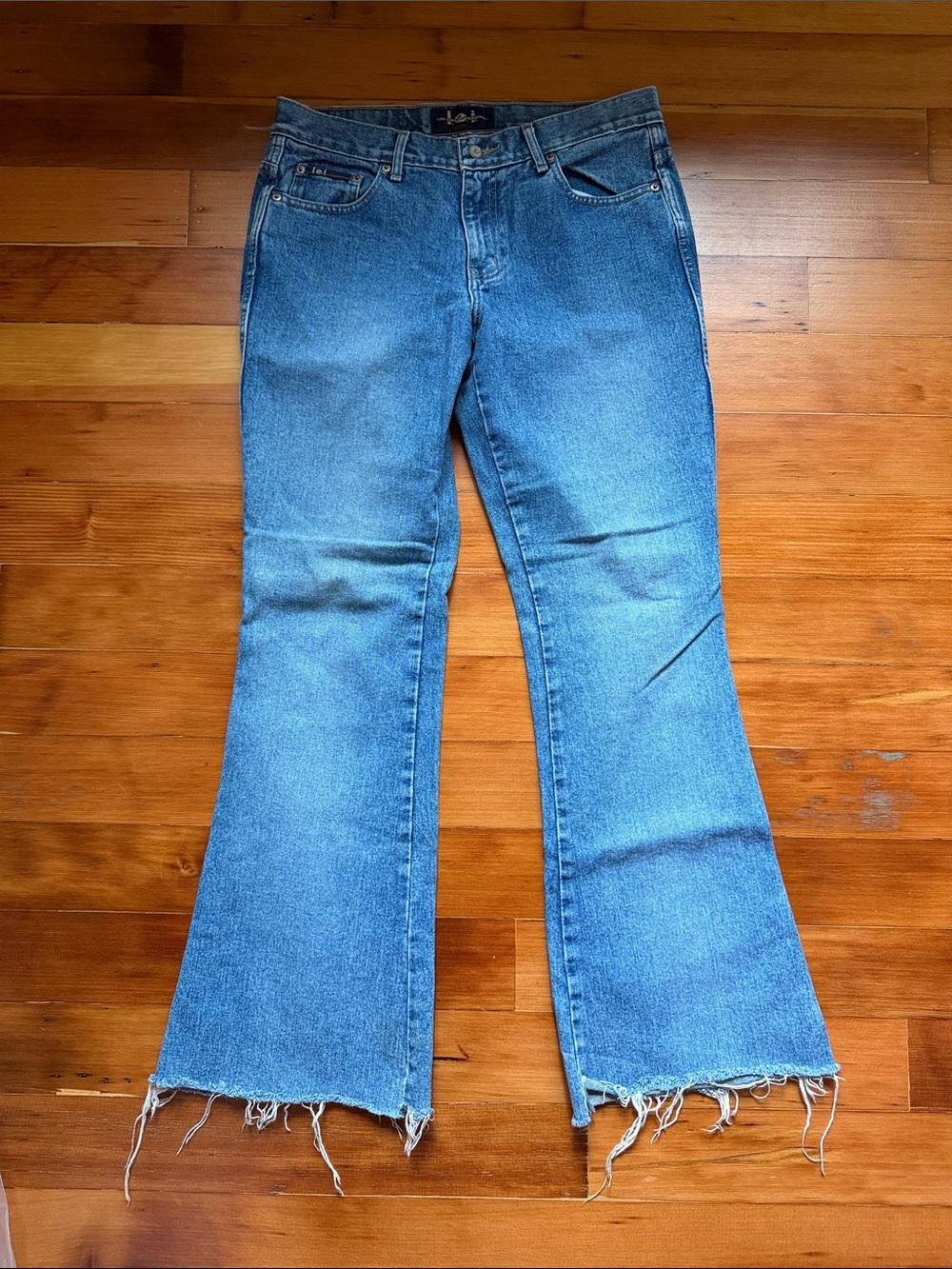 Vintage LEI Jeans Medium Blue Flare Jeans with Frayed Hem Size 11